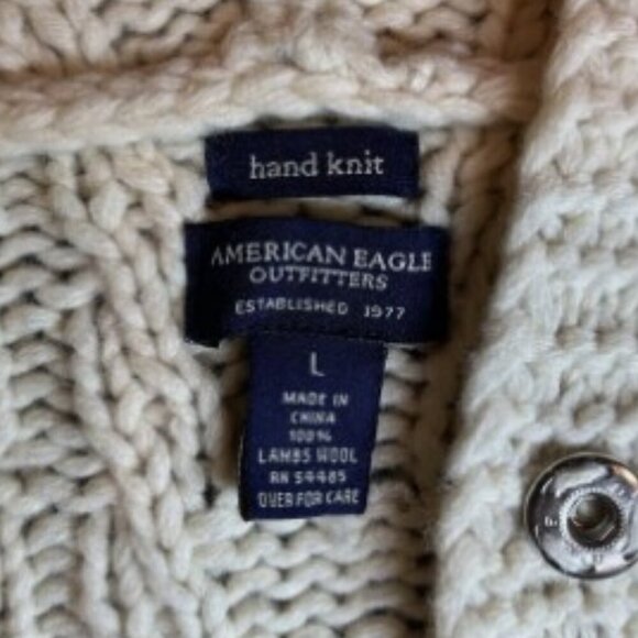 American Eagle Lambswool Cardigan Hooded Hand Knit Sweater Women's Size Large - Picture 14 of 14